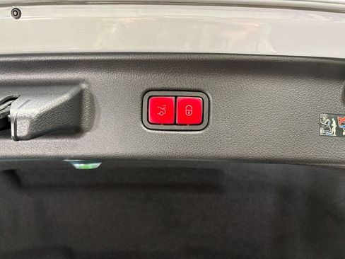 Used 2024 Mercedes-Benz S 63 AMG S w/ Rear Seat Package image 35