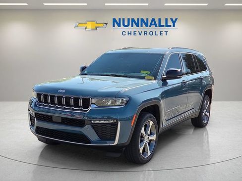 Used 2026 Jeep Grand Cherokee L Limited AWD/4WD image 1
