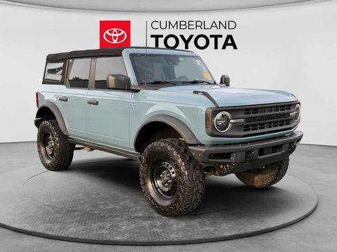 Used 2021 Ford Bronco Black Diamond AWD/4WD image 7