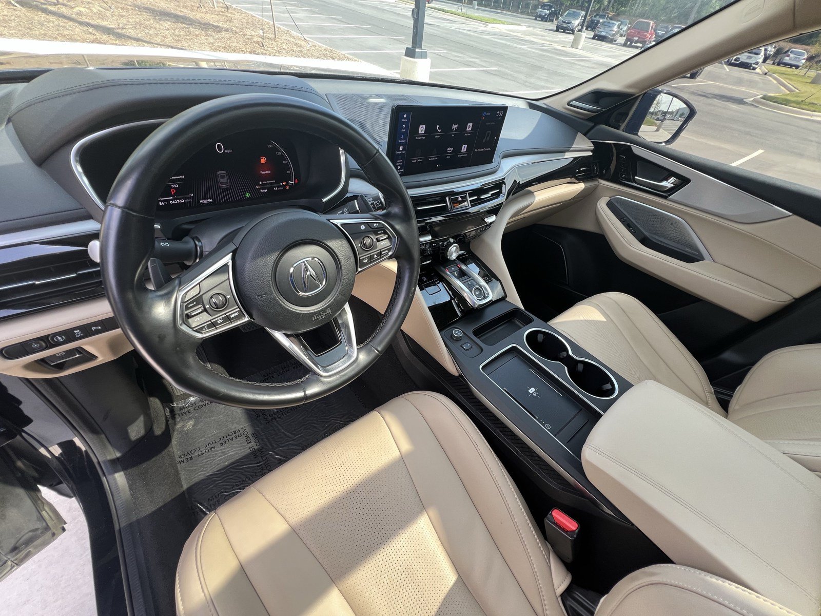 Certified 2025 Acura MDX w/ Technology Package FWD image 17