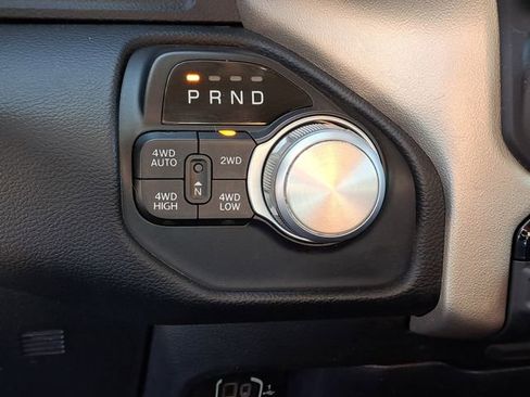 Used 2019 RAM 1500 Laramie AWD/4WD image 15