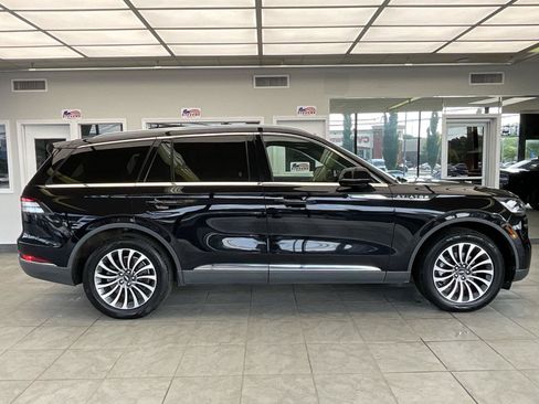 Used 2020 Lincoln Aviator Reserve w/ Elements Package Plus AWD/4WD image 4