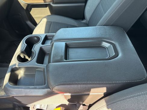 Used 2023 Chevrolet Silverado 2500 LT w/ Convenience Package image 45