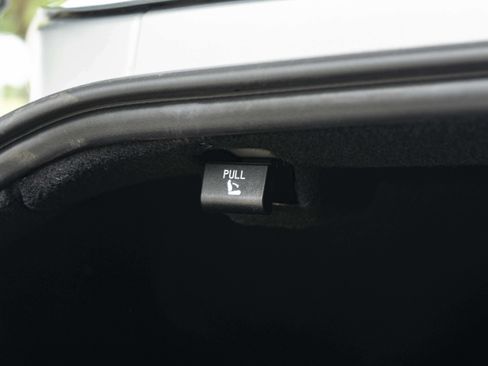Used 2023 Hyundai Ioniq 6 SEL RWD image 41