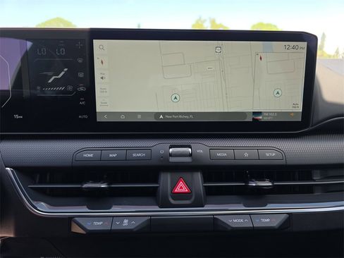 New 2025 Kia K4 GT-Line w/ GT-Line Sunroof Package image 24