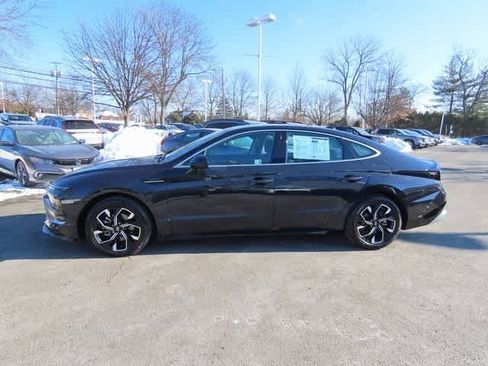 Used 2024 Hyundai Sonata SEL image 3