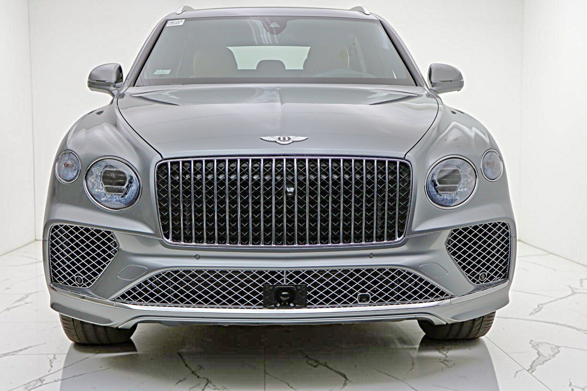 Used 2025 Bentley Bentayga AWD/4WD image 20