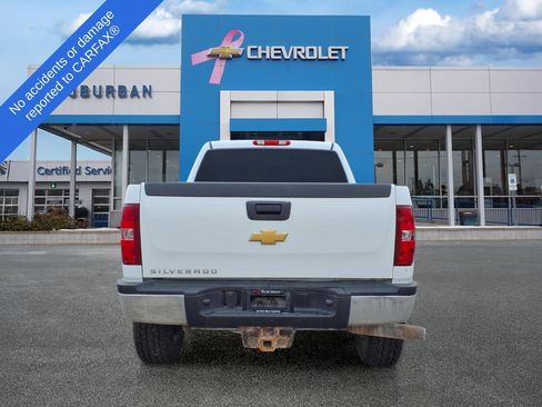 Used 2013 Chevrolet Silverado 2500 W/T AWD/4WD image 7