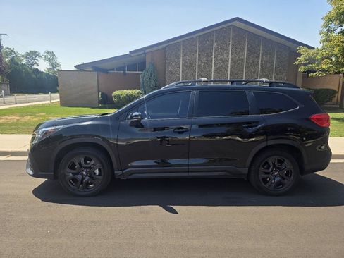 Used 2023 Subaru Ascent Onyx Edition Limited AWD/4WD image 2