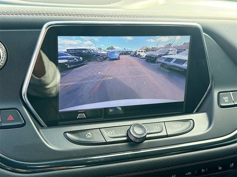 Used 2021 Chevrolet Blazer RS w/ Enhanced Convenience Package image 15