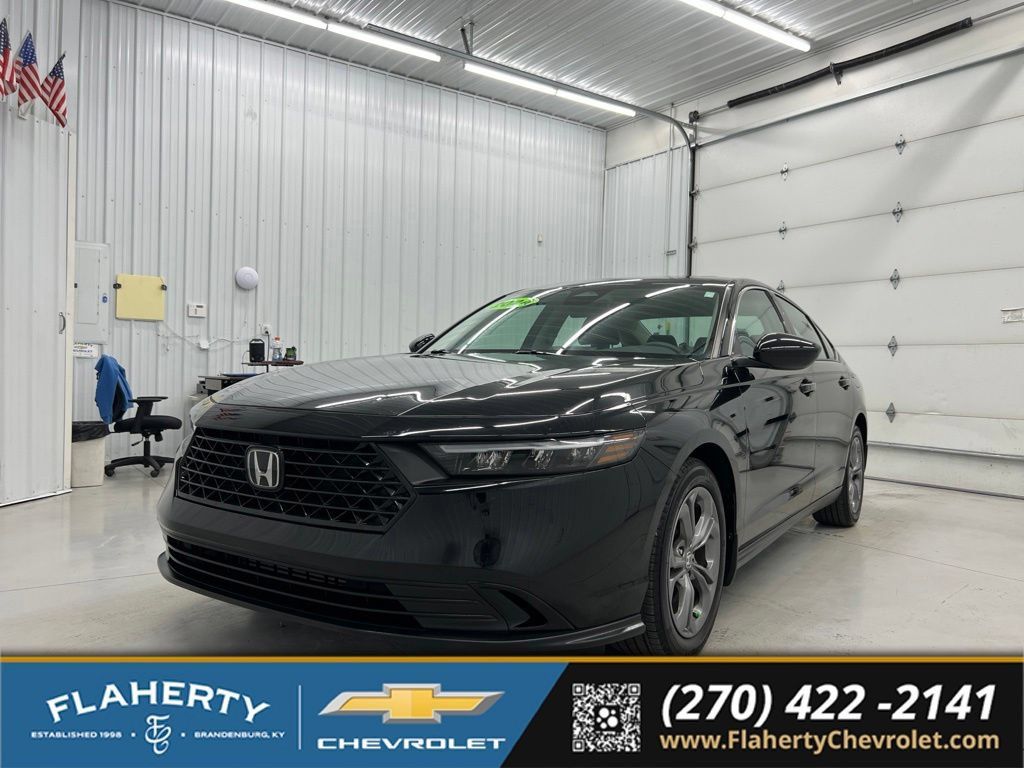 Used 2024 Honda Accord EX image 6
