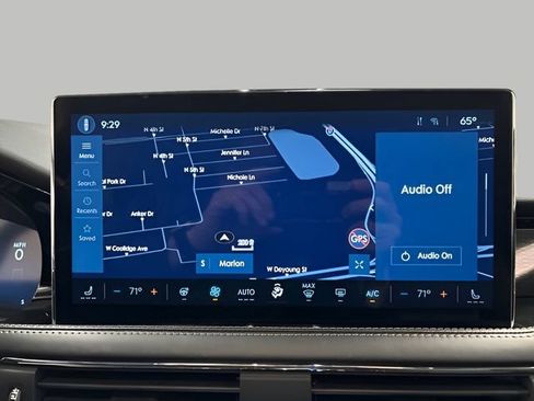 Used 2025 Lincoln Corsair Reserve w/ Equipment Group 202A FWD image 22