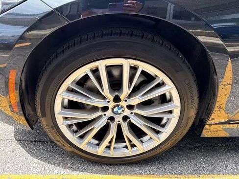 Used 2024 BMW 330i Sedan RWD image 4