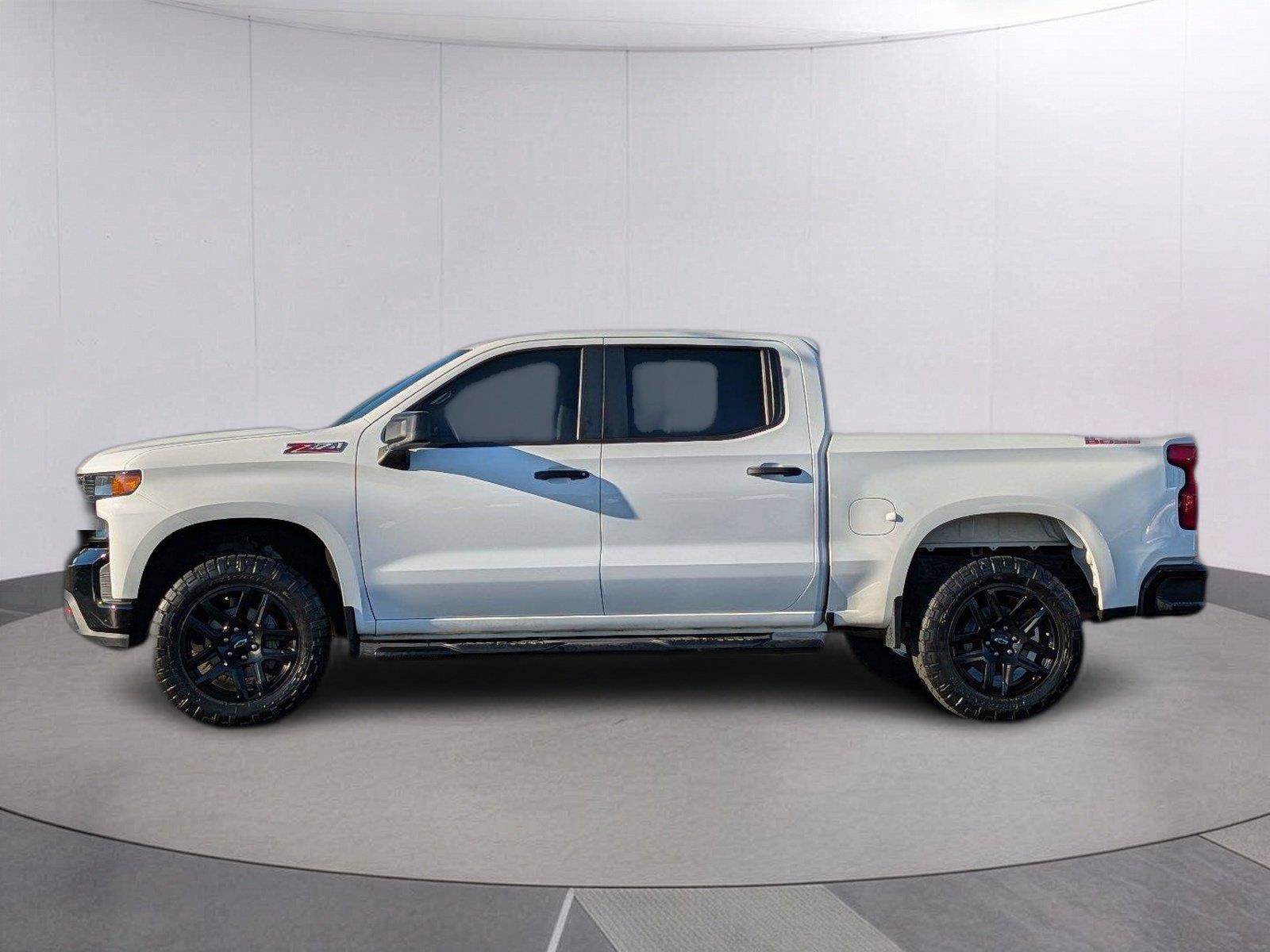 Used 2021 Chevrolet Silverado 1500 Custom Trail Boss w/ Safety Confidence Package AWD/4WD image 2