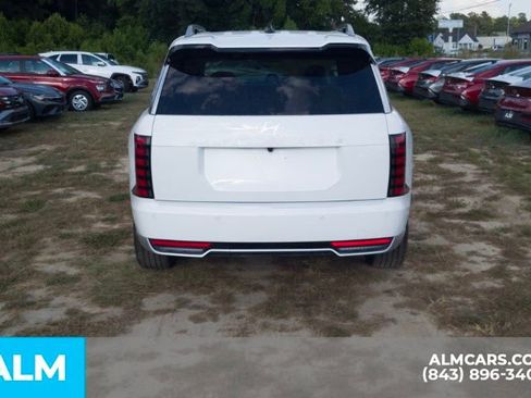 Certified 2026 Hyundai Palisade Calligraphy FWD image 6