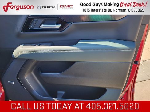 New 2026 GMC Yukon XL AT4 w/ AT4 Premium Package AWD/4WD image 42