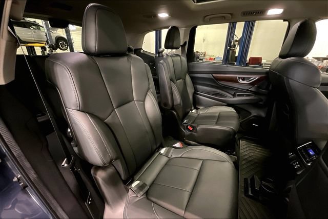 Used 2025 Subaru Ascent Touring AWD/4WD image 27