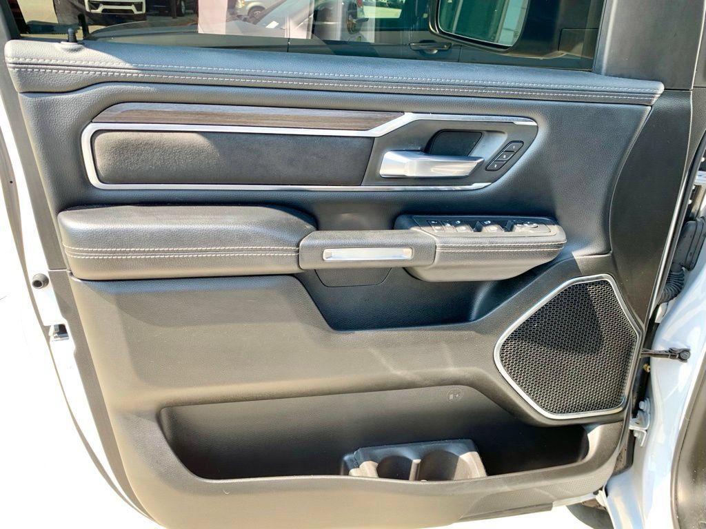 Used 2025 RAM 1500 Laramie w/ Laramie Southwest Edition AWD/4WD image 12