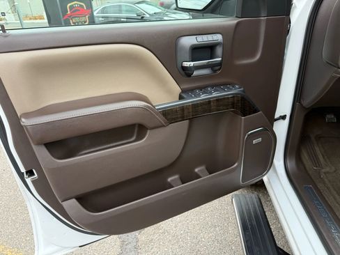 Used 2016 GMC Sierra 1500 Denali w/ Denali Ultimate Package image 25