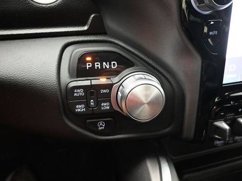 Used 2025 RAM 1500 Laramie w/ Sport Appearance Package AWD/4WD image 8