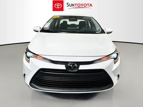 Used 2026 Toyota Corolla LE FWD image 10