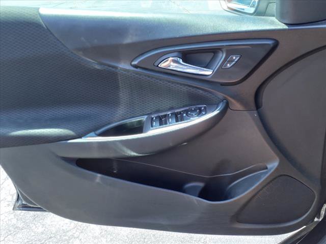 Used 2019 Chevrolet Malibu LT w/ Driver Confidence Package FWD image 14