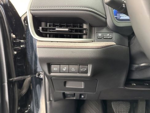 Certified 2024 Toyota Grand Highlander Limited image 34