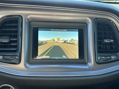 Used 2023 Dodge Challenger SXT image 23