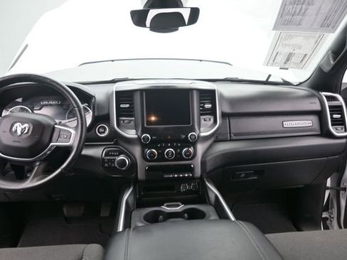 Used 2020 RAM 1500 Big Horn AWD/4WD image 23
