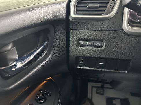 Used 2015 Nissan Murano SL w/ SL Technology Package image 38