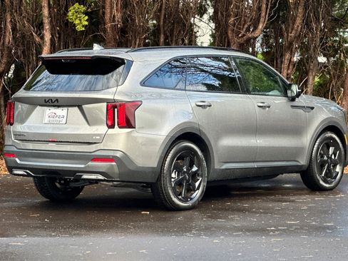 New 2026 Kia Sorento SX Prestige image 3