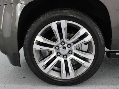 Used 2019 GMC Yukon XL Denali w/ Denali Ultimate Package AWD/4WD image 86