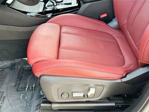 Used 2024 BMW X3 sDrive30i w/ Convenience Package RWD image 17