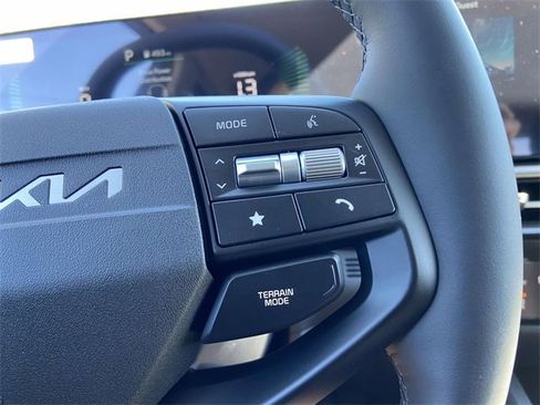 New 2026 Kia Sportage S image 16