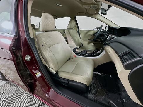Used 2015 Honda Accord LX image 30