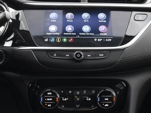 Used 2022 Buick Encore GX Select image 18
