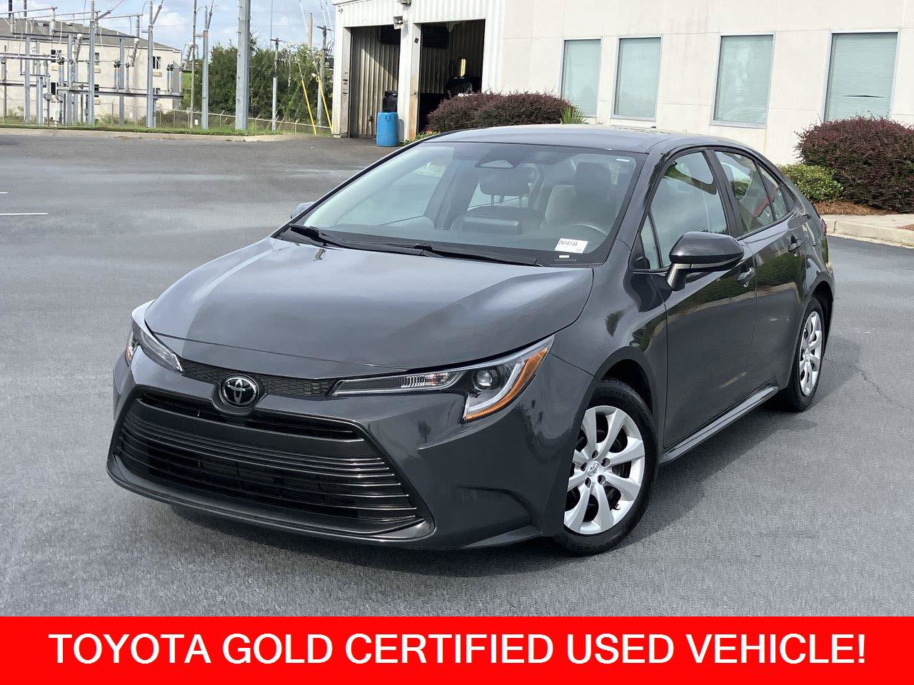 Certified 2025 Toyota Corolla LE w/ Convenience Package FWD image 1