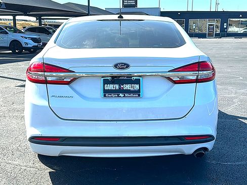 Used 2018 Ford Fusion S image 7