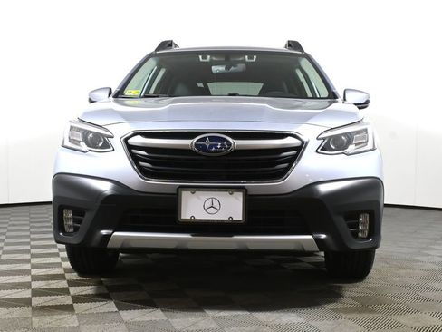 Used 2022 Subaru Outback Limited AWD/4WD image 10