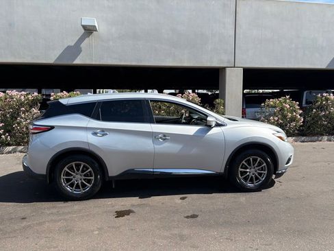 Used 2015 Nissan Murano SL FWD image 3