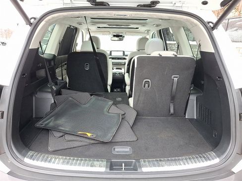 Used 2022 Kia Telluride SX w/ SX Prestige Package image 31