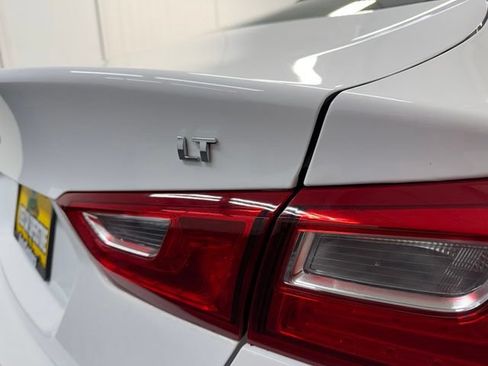 Used 2023 Chevrolet Malibu LT FWD image 33
