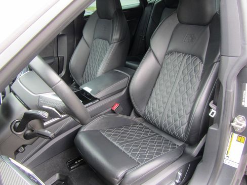 Used 2021 Audi S7 Prestige w/ Prestige Package AWD/4WD image 18