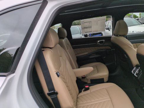 New 2026 Kia Sorento SX Prestige w/ Olive Brown Leather Package AWD/4WD image 48
