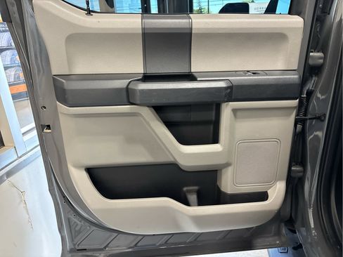 Used 2020 Ford F150 XL w/ Equipment Group 101A Mid AWD/4WD image 26