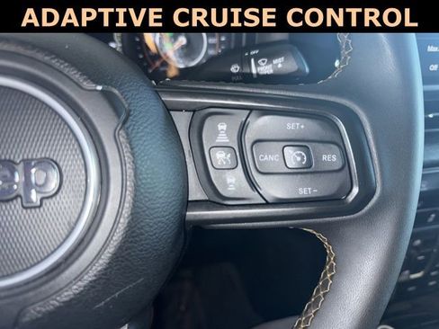 Used 2024 Jeep Gladiator Sport AWD/4WD image 24