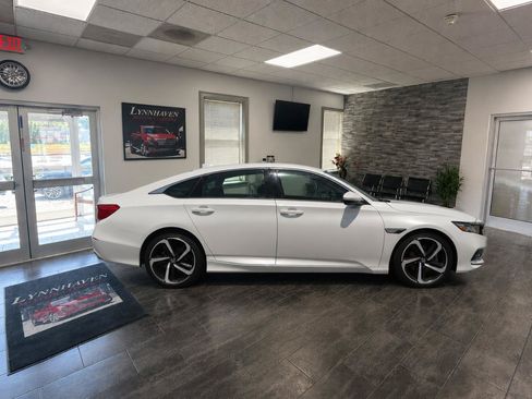 Used 2019 Honda Accord Sport image 7