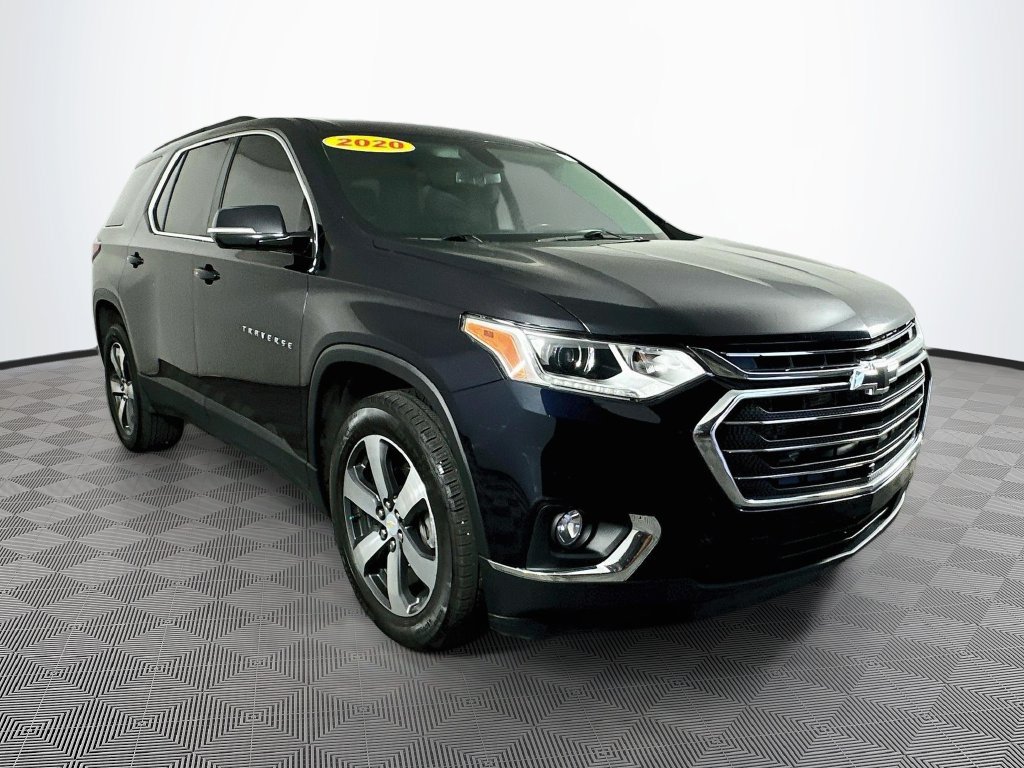 Used 2020 Chevrolet Traverse LT w/ LT Premium Package AWD/4WD image 2