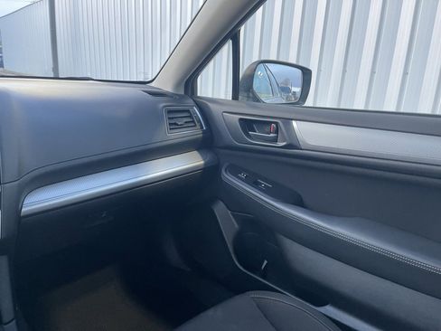 Used 2017 Subaru Legacy 2.5i w/ Alloy Wheel Package image 19