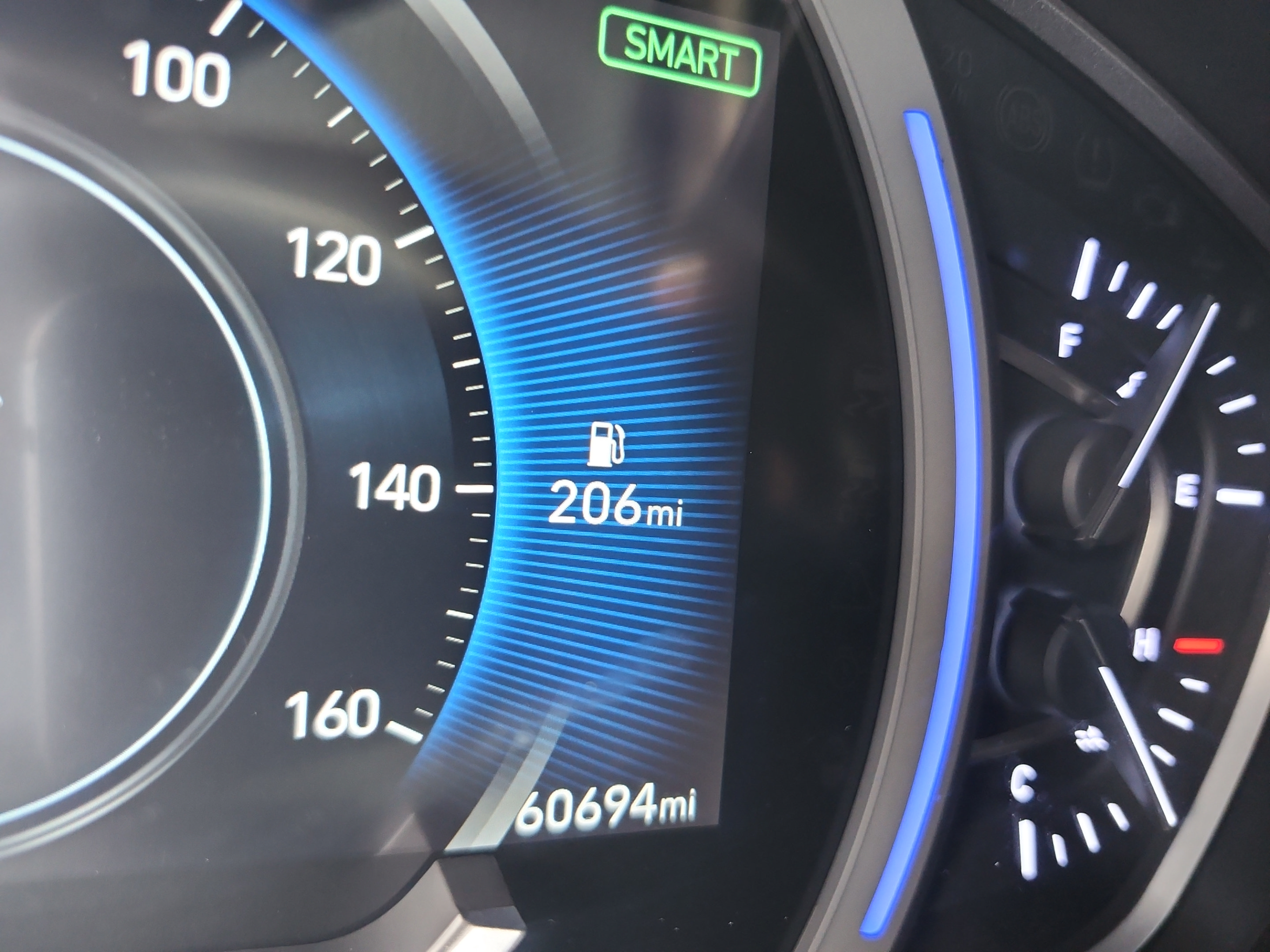 Used 2019 Hyundai Santa Fe FWD image 19